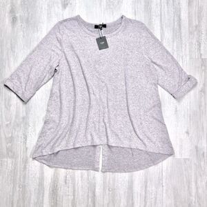 Women's 2X NWT Plus Size Split Back Button Accent 1/2 Sleeve Top